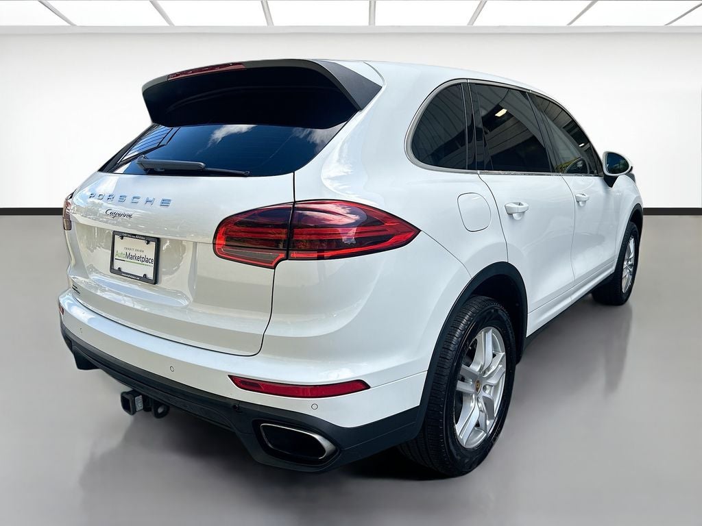 2016 Porsche Cayenne Base