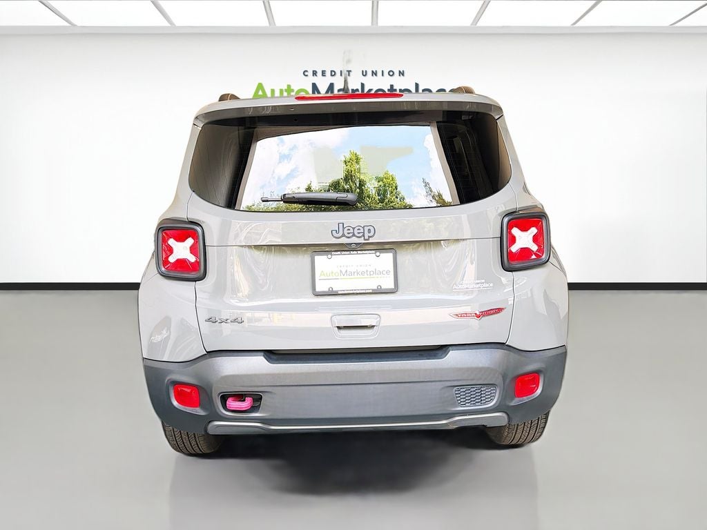 2021 Jeep Renegade Trailhawk